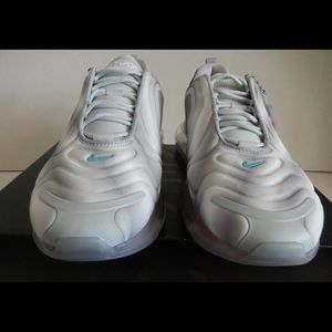 Nike air max 720 wolf